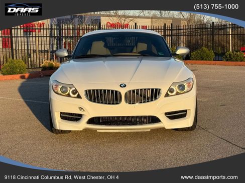 Used 2011 BMW Z4 sDrive35is image 11
