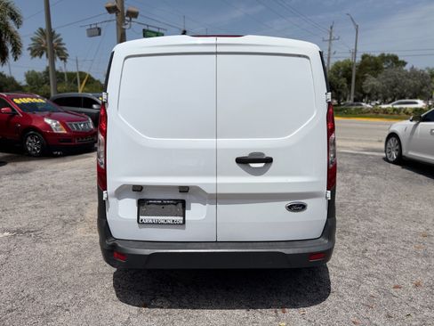 Used 2014 Ford Transit Connect XL FWD image 4