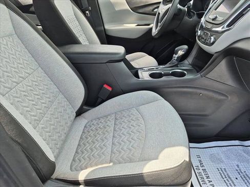 Used 2023 Chevrolet Equinox LS FWD image 19