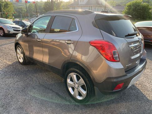 Used 2015 Buick Encore Convenience FWD image 3
