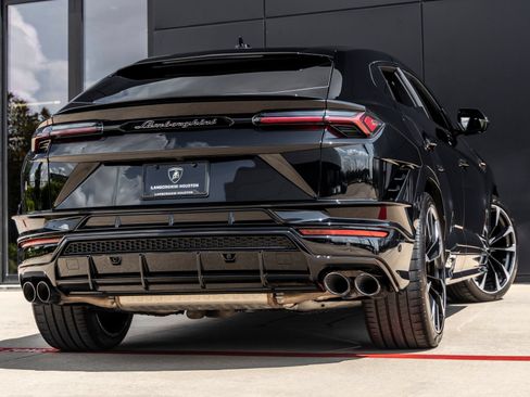Used 2024 Lamborghini Urus S AWD/4WD image 8