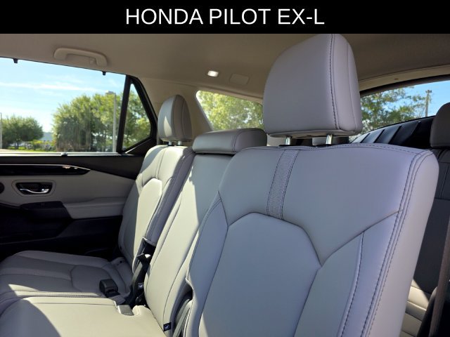 Used 2024 Honda Pilot EX-L image 18