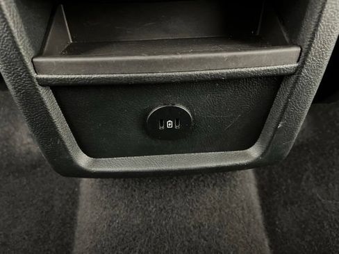 Used 2024 Ford Edge SEL AWD/4WD image 44