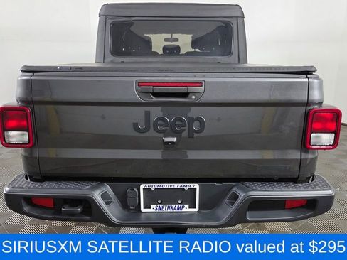 Used 2021 Jeep Gladiator Sport w/ Trailer Tow Package AWD/4WD image 8