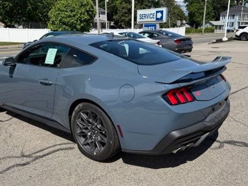 New 2026 Ford Mustang GT Premium w/ GT Performance Package RWD image 5