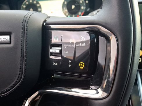 Used 2026 Land Rover Range Rover Velar Dynamic SE image 23