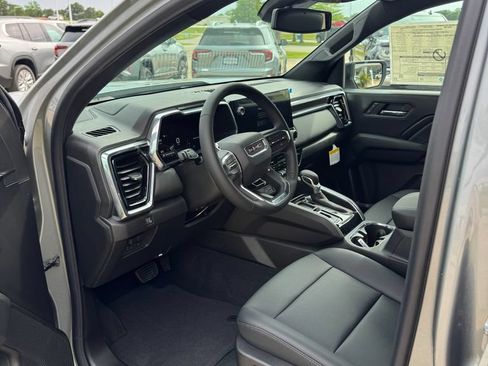 Used 2026 GMC Canyon Elevation w/ Convenience Package RWD image 10