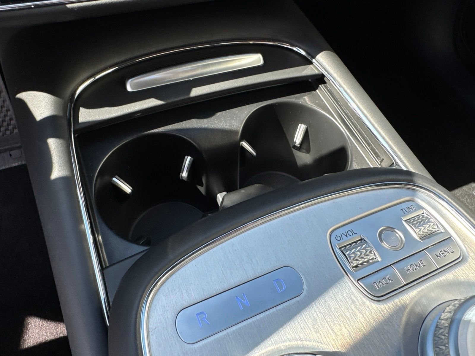 Used 2024 Genesis G90 3.5T AWD/4WD image 29