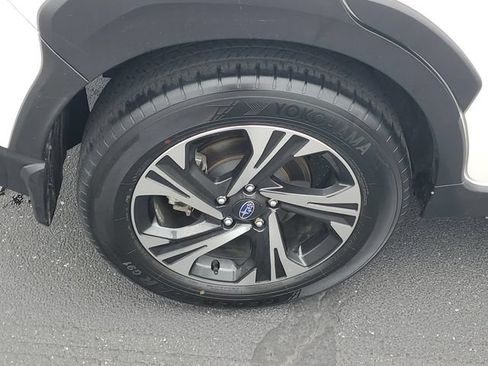 Certified 2024 Subaru Crosstrek 2.0i Premium AWD/4WD image 5