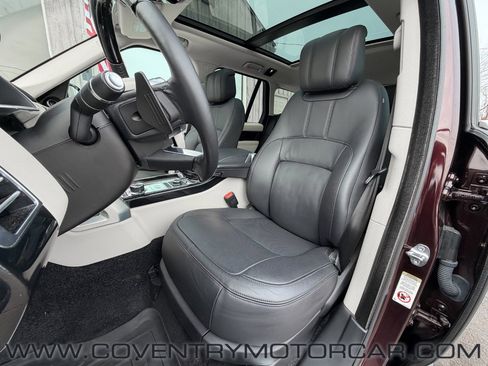 Used 2019 Land Rover Range Rover HSE image 43