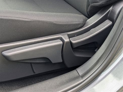 New 2025 Nissan Sentra S image 18