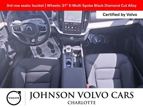 Certified 2025 Volvo XC90 B5 Plus AWD/4WD image 11