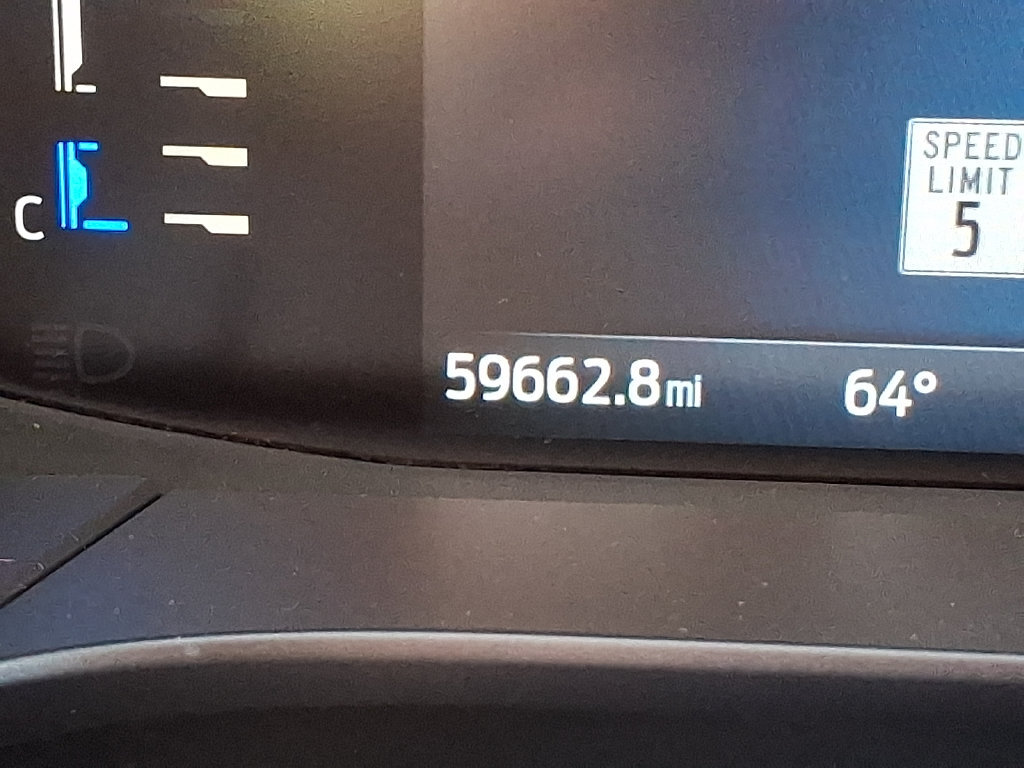 Used 2023 Ford Escape SE FWD image 21