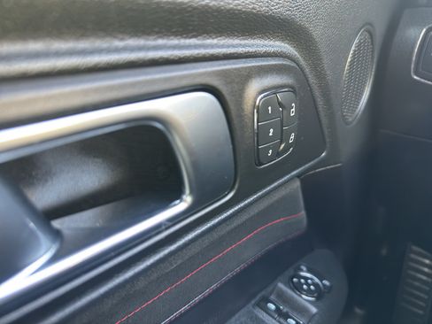 Used 2019 Ford Mustang GT Premium w/ Equipment Group 401A RWD image 15