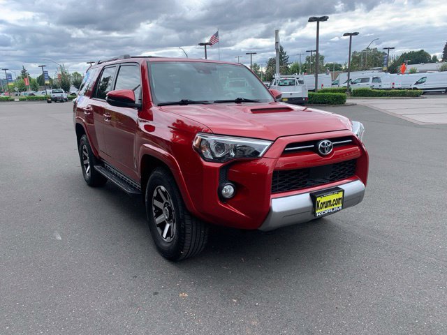 Used 2020 Toyota 4Runner TRD Off-Road Premium w/ Moonroof Package AWD/4WD image 8