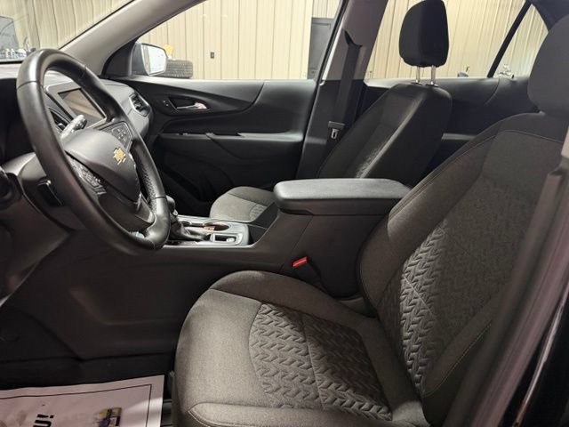 Used 2024 Chevrolet Equinox LT w/ LPO, Floor Liner Package FWD image 14