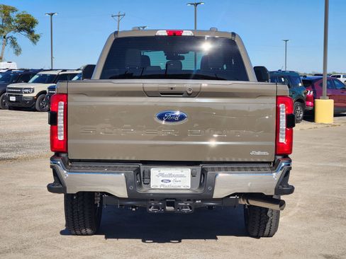 New 2026 Ford F250 XLT w/ XLT Premium Package image 8