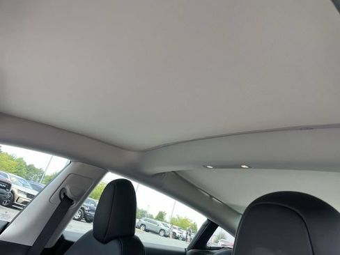 Used 2023 Tesla Model 3 Standard Range RWD image 19