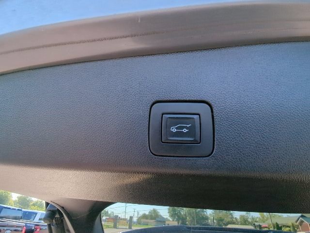 Used 2022 Buick Encore GX Select w/ Sport Touring Package FWD image 34