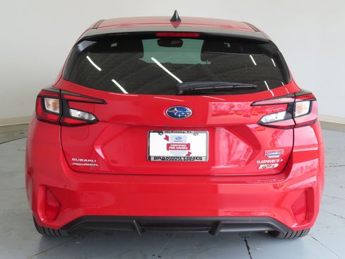 Certified 2025 Subaru Impreza RS AWD/4WD image 4