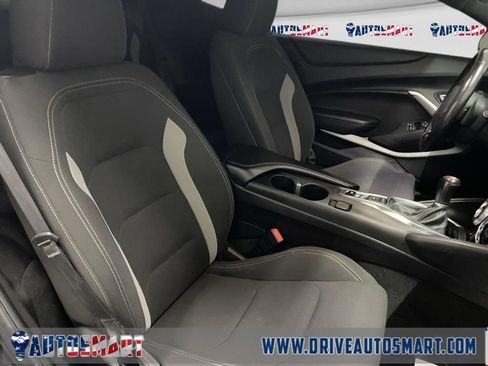 Used 2018 Chevrolet Camaro SS image 14