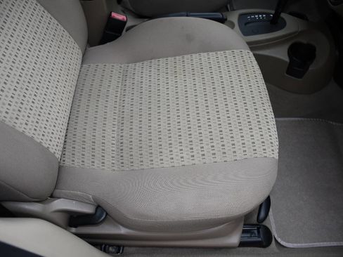 Used 2005 Ford Focus SES image 23