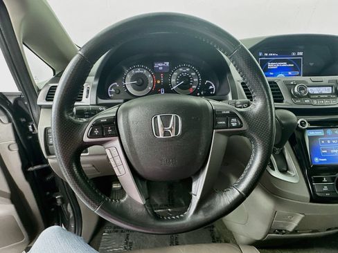 Used 2014 Honda Odyssey EX-L image 12