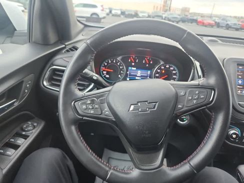 Used 2022 Chevrolet Equinox RS image 28