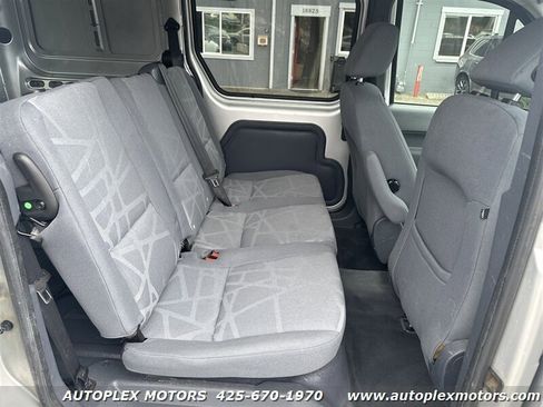 Used 2011 Ford Transit Connect XLT image 30