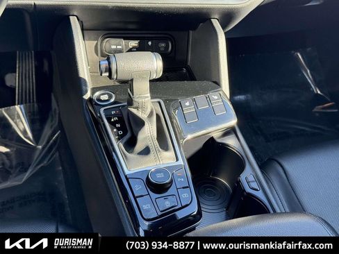 Used 2024 Kia Sportage EX image 12