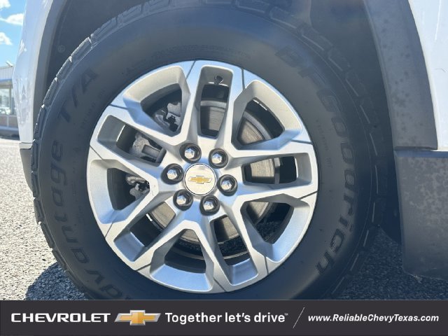 Used 2021 Chevrolet Traverse LT FWD image 9