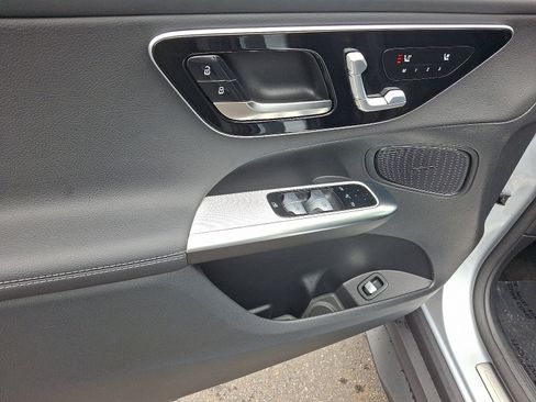 New 2026 Mercedes-Benz GLC 300 4MATIC image 10