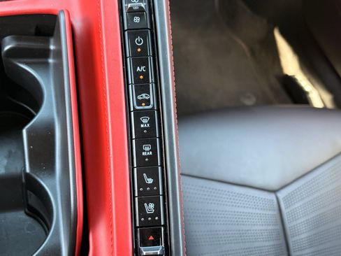 Used 2023 Chevrolet Corvette Stingray Premium Cpe w/ Z51 Performance Package RWD image 24