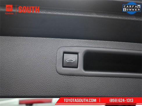 Used 2022 Toyota Highlander XLE image 35