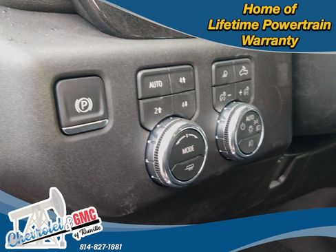 New 2026 GMC Sierra 2500 SLT w/ SLT Premium Package image 17