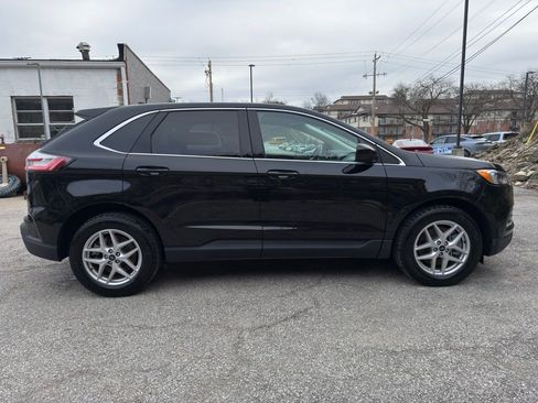 Certified 2022 Ford Edge SEL w/ Convenience Package image 4