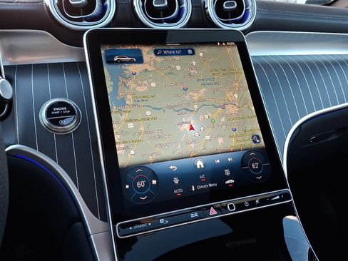 Used 2026 Mercedes-Benz GLC 300 4MATIC image 14