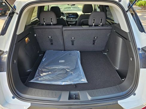 New 2026 Chevrolet TrailBlazer LT w/ LT Cold Weather Package AWD/4WD image 13