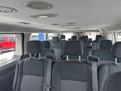 Used 2022 Ford Transit 350 XLT RWD image 28