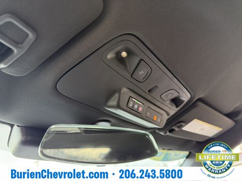 Used 2021 Chevrolet Camaro SS image 19