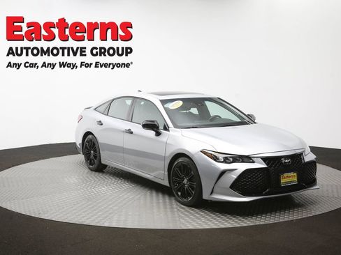 Used 2021 Toyota Avalon XSE FWD image 52