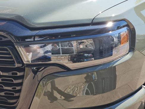 New 2026 RAM 1500 Express image 32