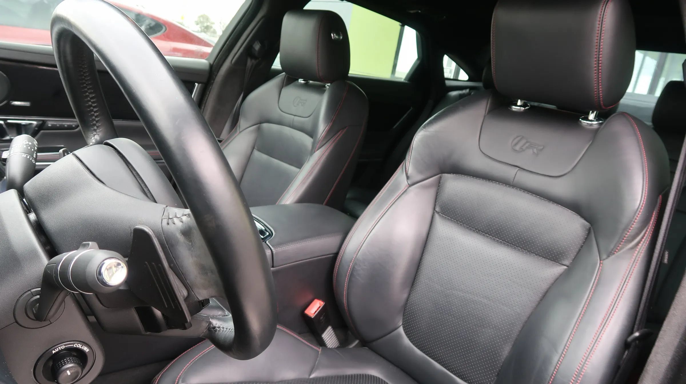 Used 2014 Jaguar XJ R LWB RWD image 17