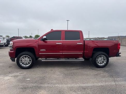 Used 2018 Chevrolet Silverado 1500 High Country AWD/4WD image 4