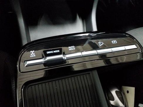 New 2026 Hyundai Tucson Blue SE w/ Tow & Go Package image 10