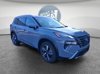 Used 2025 Nissan Rogue SL w/ SL Premium Package FWD video 1