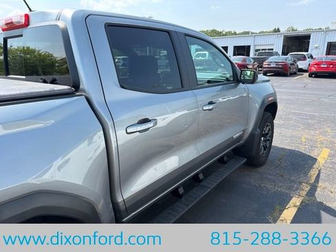 Used 2024 GMC Canyon Elevation w/ Elevation Premium Package AWD/4WD image 6