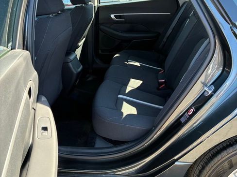 Used 2023 Hyundai Sonata SE image 18