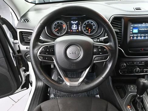 Used 2019 Jeep Cherokee Latitude w/ Popular Appearance Group image 26