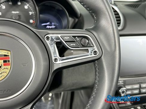 Used 2023 Porsche 718 Boxster Spyder RWD image 23